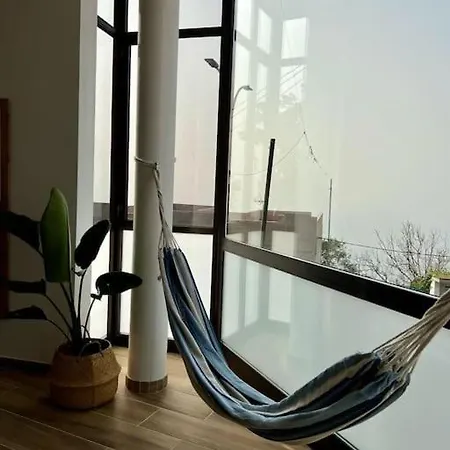 Detail Caballo Blanco I *