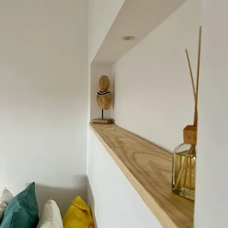 Detail Caballo Blanco I Apartment